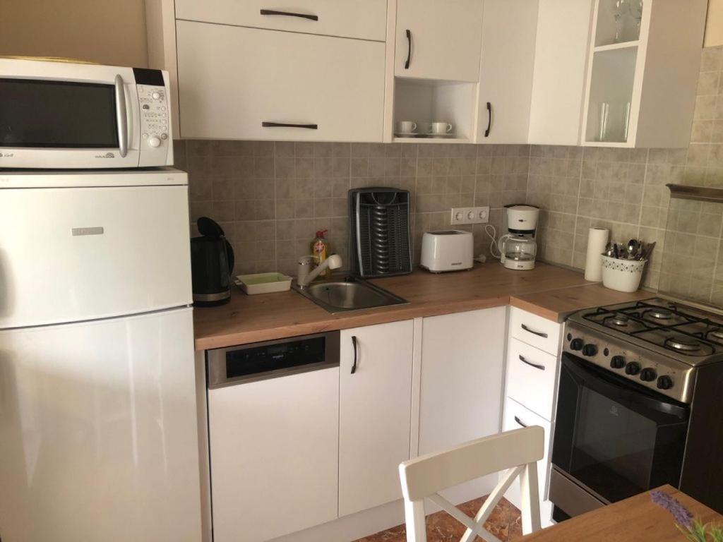 Kelemen Apartman Nagykanizsa Exterior foto